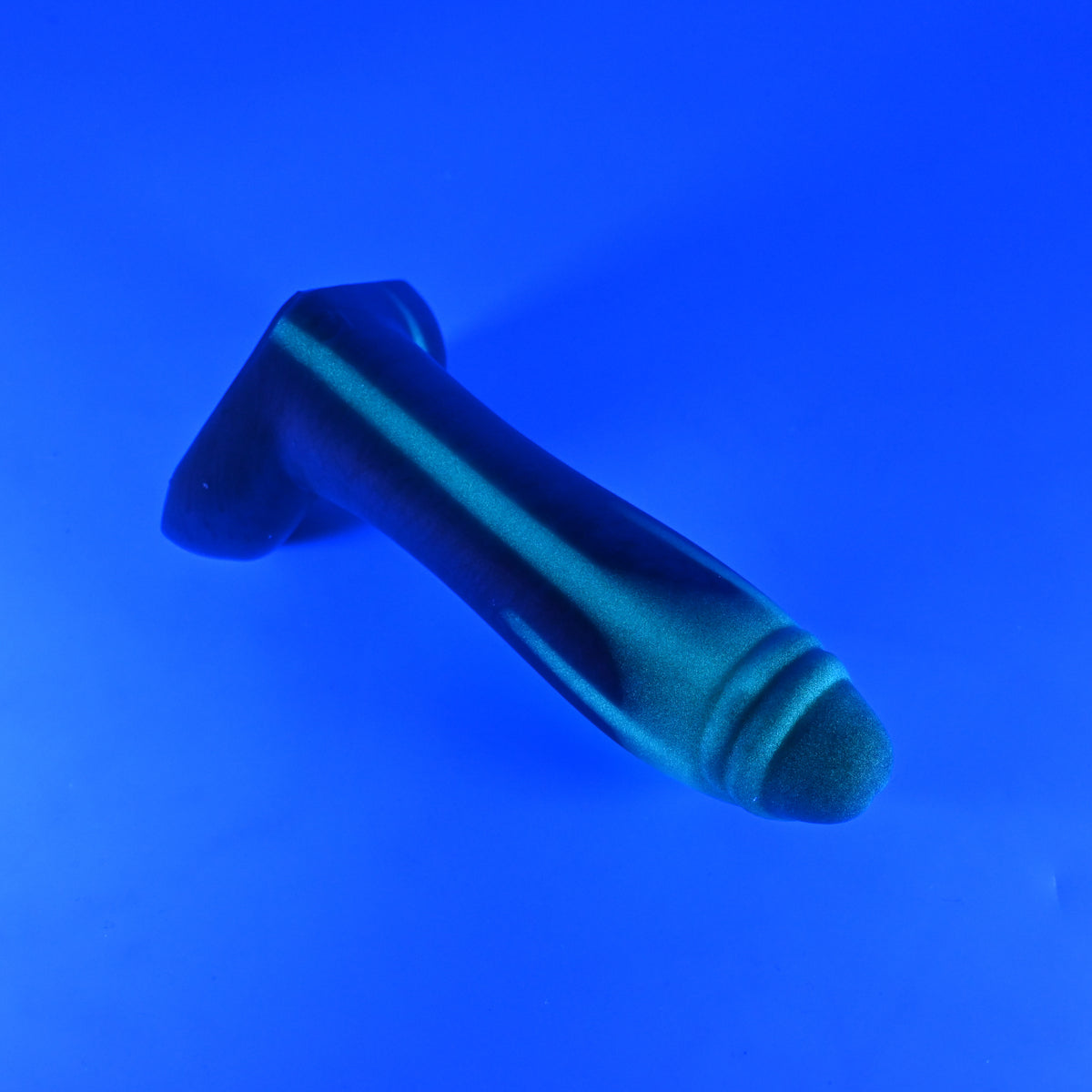 Q2SKP59 Aquus Small 0030 UV GITD