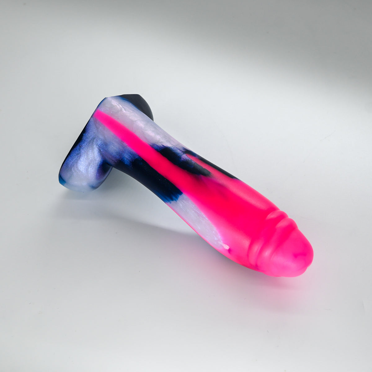 Q2MKP60 Aquus Small 0050 UV GITD CS