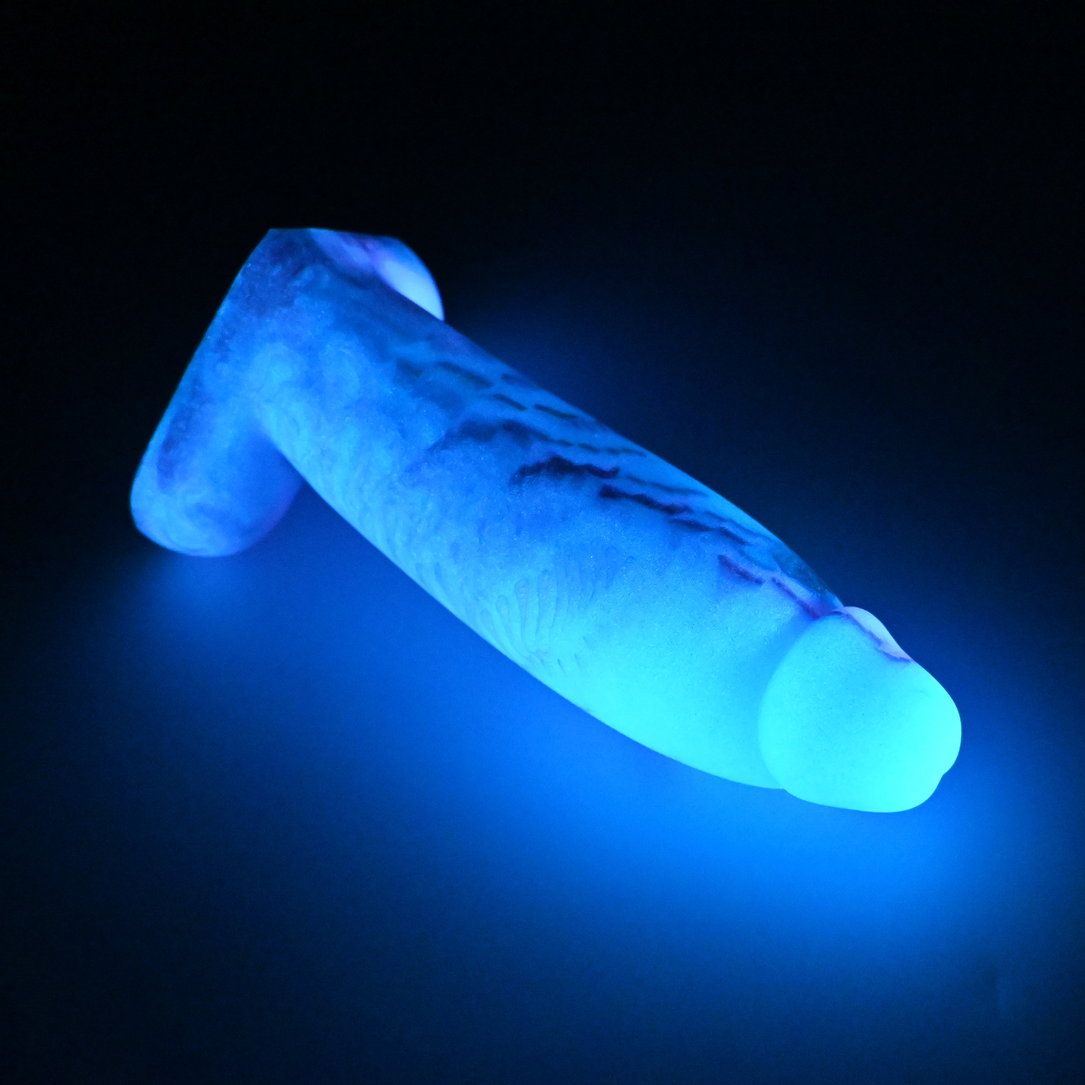 W2MJN98 Tellus Small 0050 UV GITD