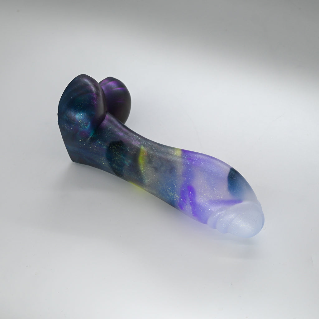 Q2TKP63 Aquus Small NC 0031 UV GITD CS