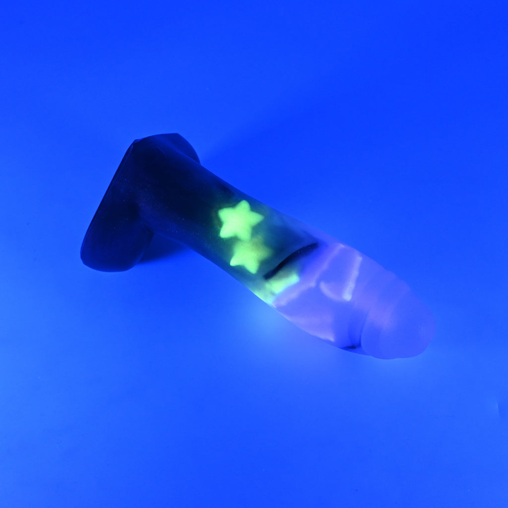 Q2TKP63 Aquus Small NC 0031 UV GITD CS