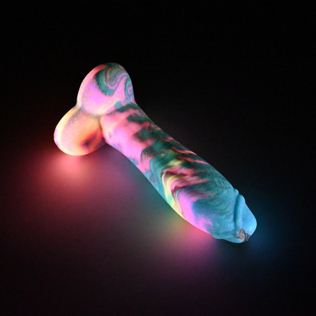 Q2SJN67 Aquus Small 0030 UV GITD