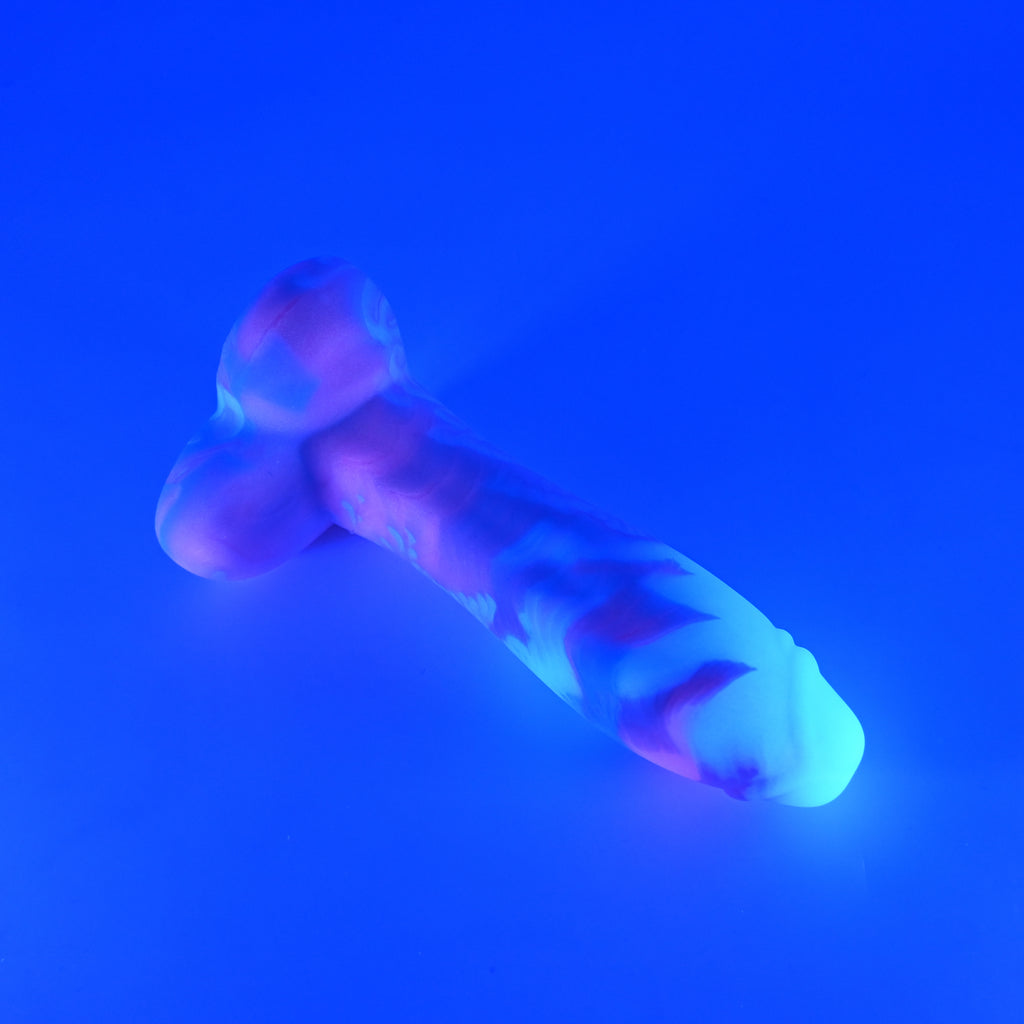Q2MJN68 Aquus Small 0050 UV GITD