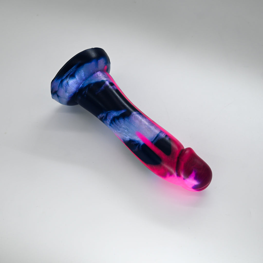 Z2MKQ13 Caelus Small 0050 UV GITD CS