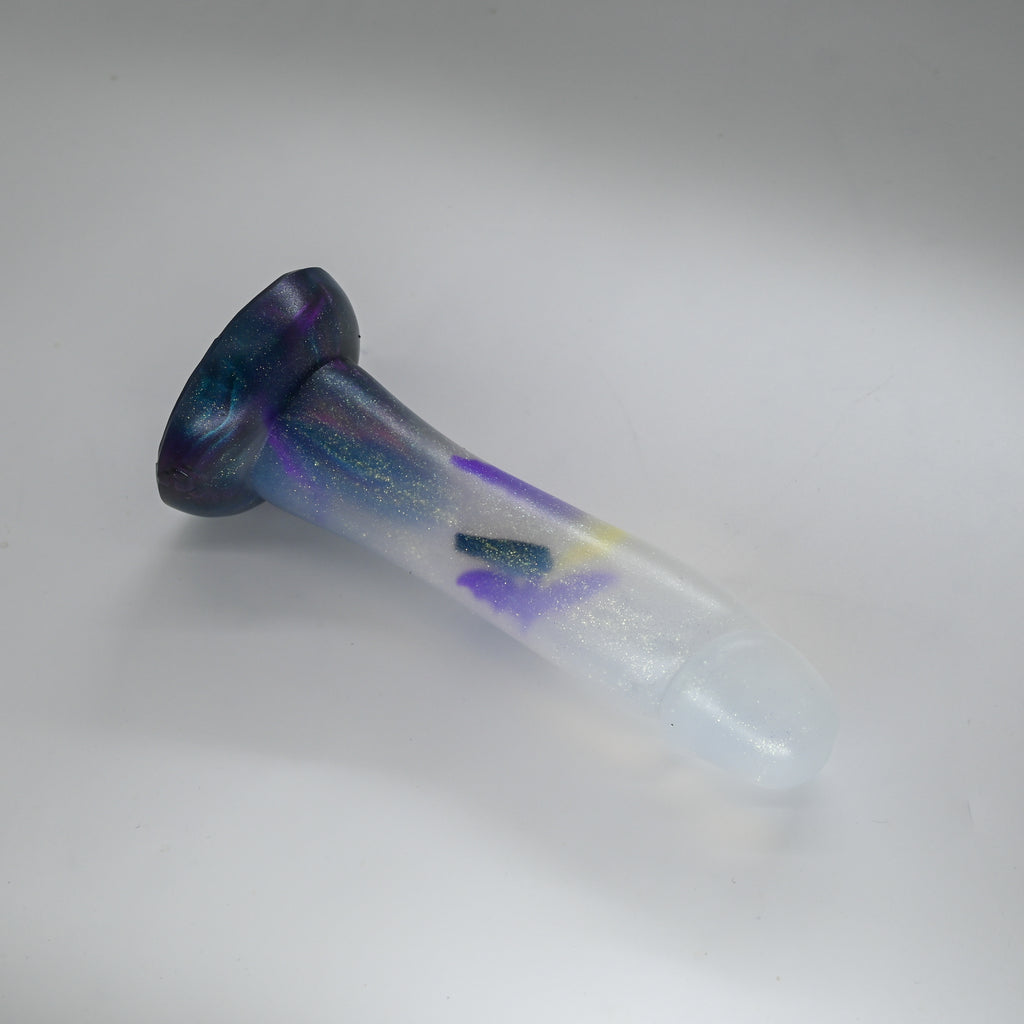 Z2TKQ16 Caelus Small NC 0031 UV GITD CS