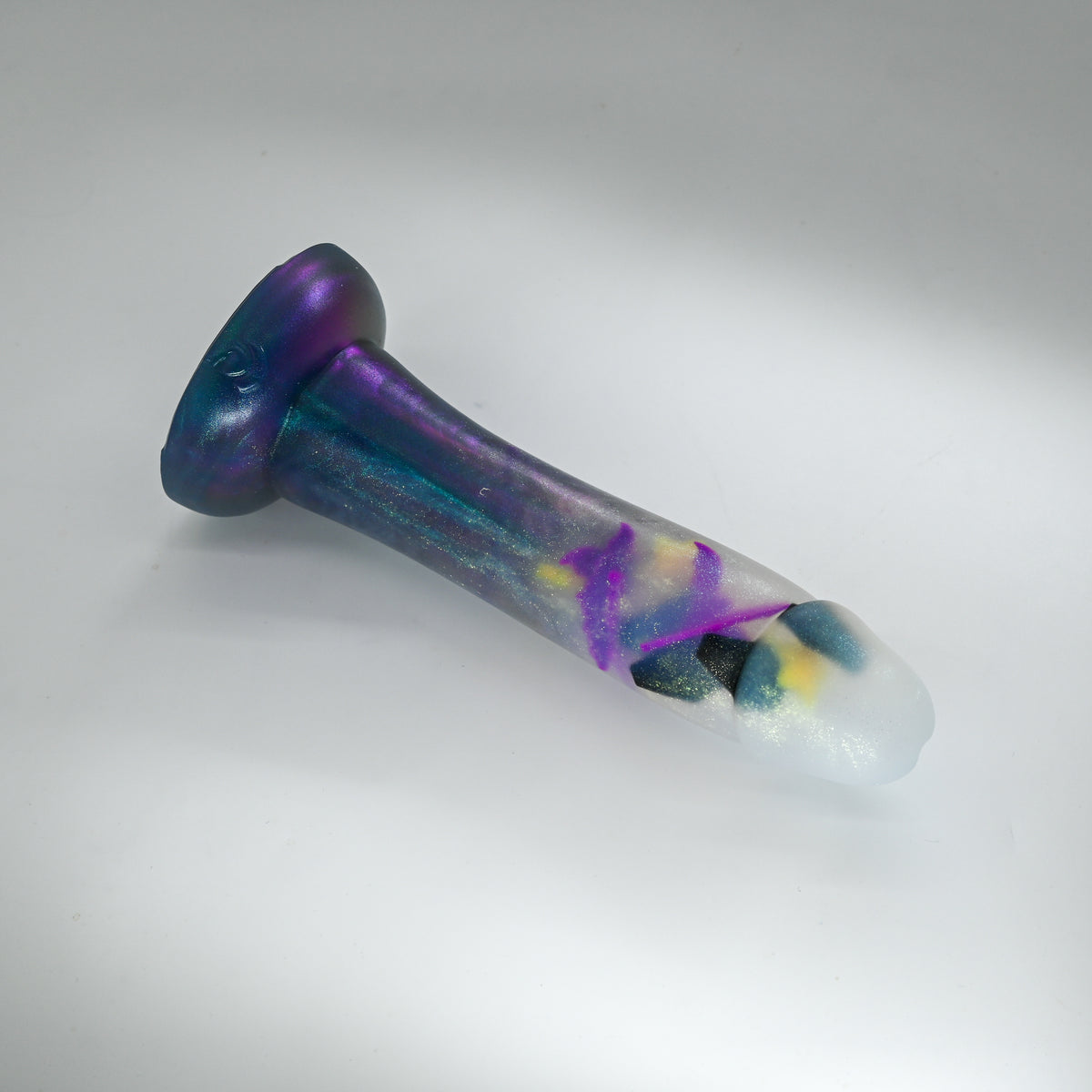 Z3TKQ22 Caelus Medium NC 0031 UV GITD CS