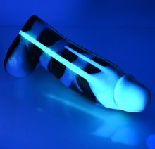 Load image into Gallery viewer, W4SEH34 Tellus Large 0030 UV GITD CS
