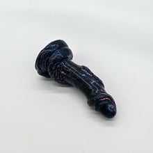 Load image into Gallery viewer, 32XJM68 Celia Small 0020 UV
