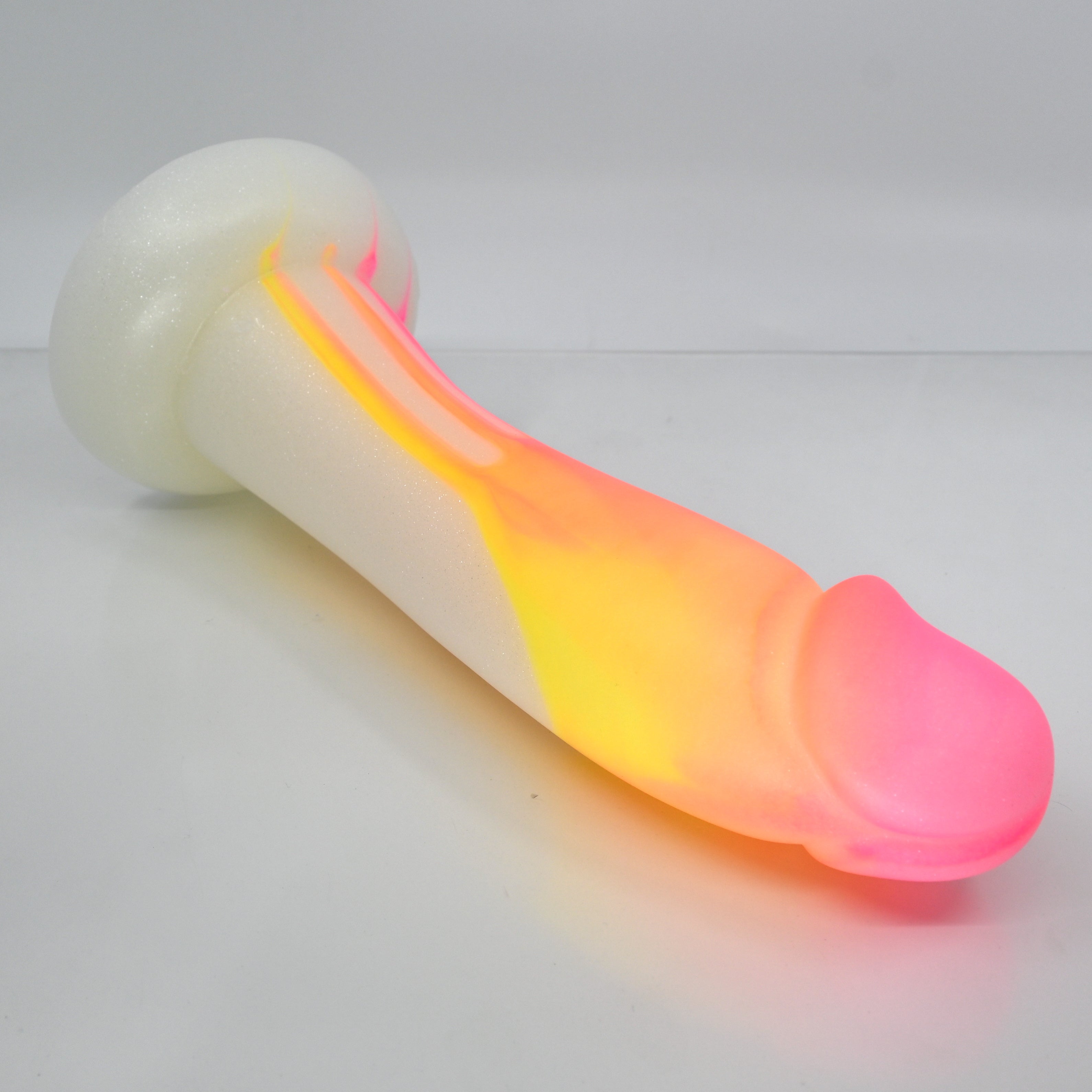 Z4SFJ79 Caelus Large 0030 UV GITD