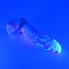 Load image into Gallery viewer, R3MJN76 Orion Medium 0050 UV GITD
