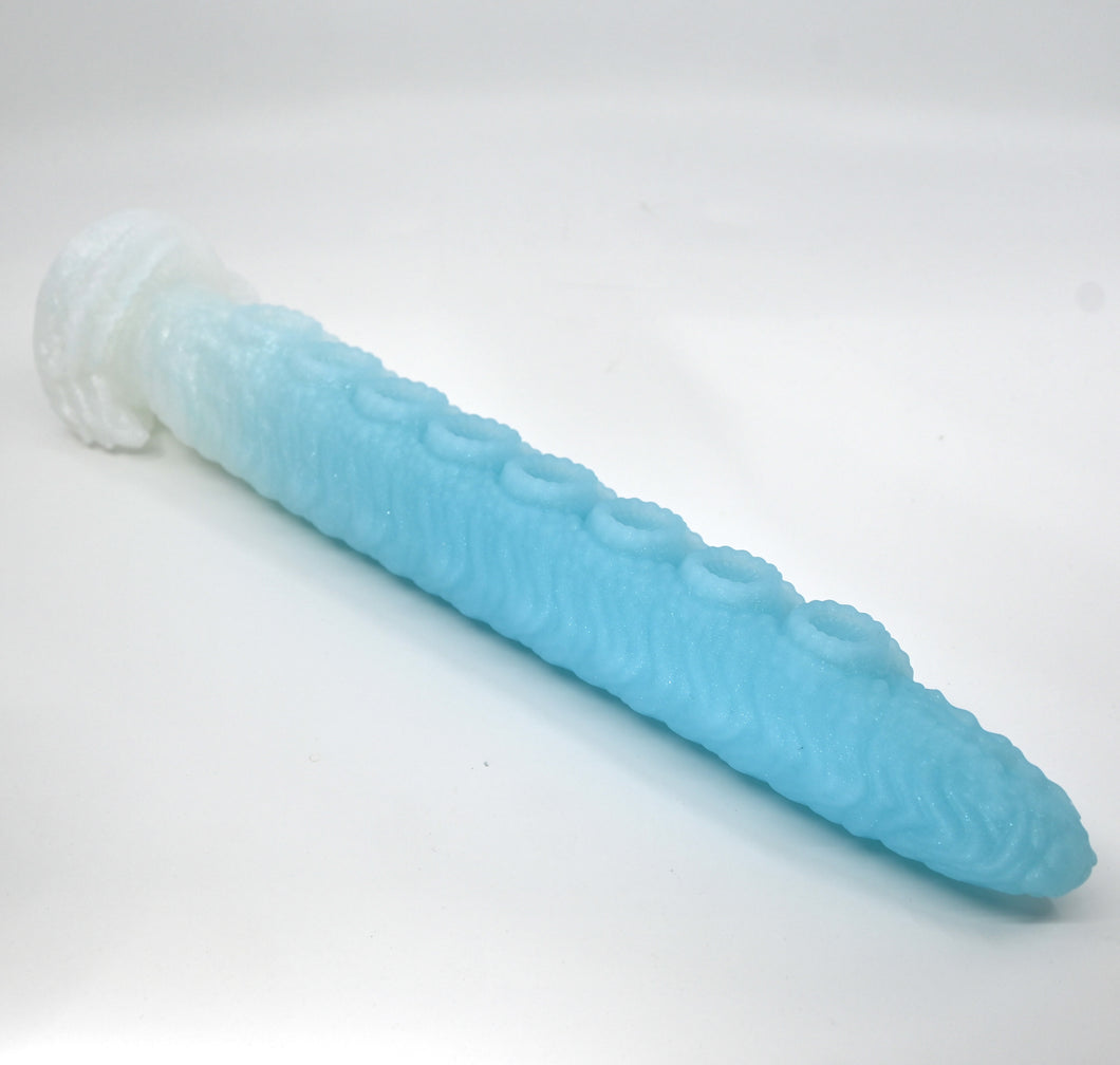 E3MGG68 Illex Medium 0050 UV GITD