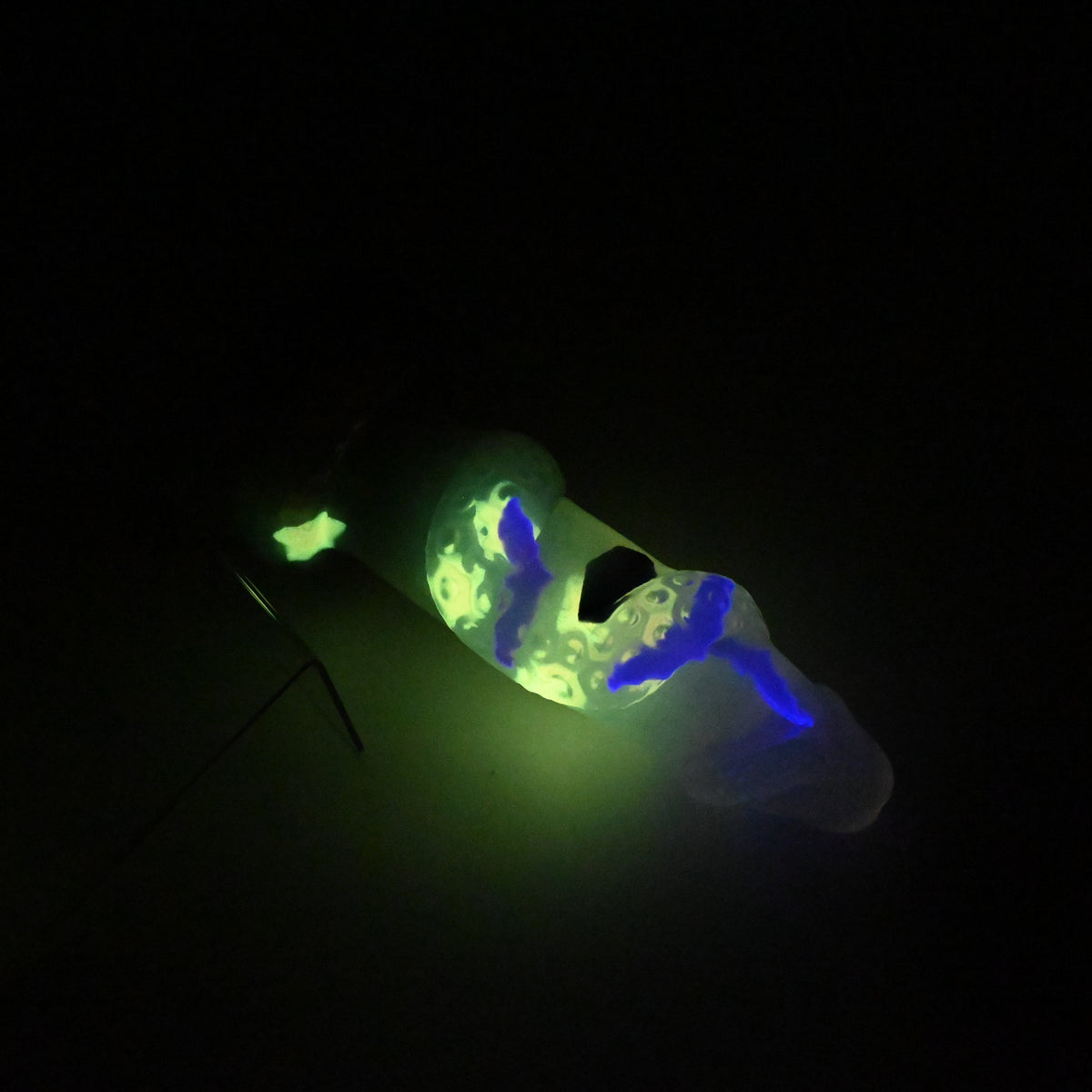 33TKN43 Celia Medium NC 0031 UV GITD CS