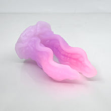 Load image into Gallery viewer, A2SFH03 Alara Small 0030 UV GITD
