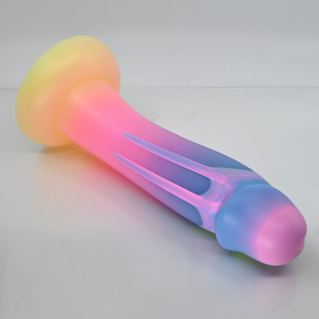Z4SEH69 Caelus Large 0030 UV GITD