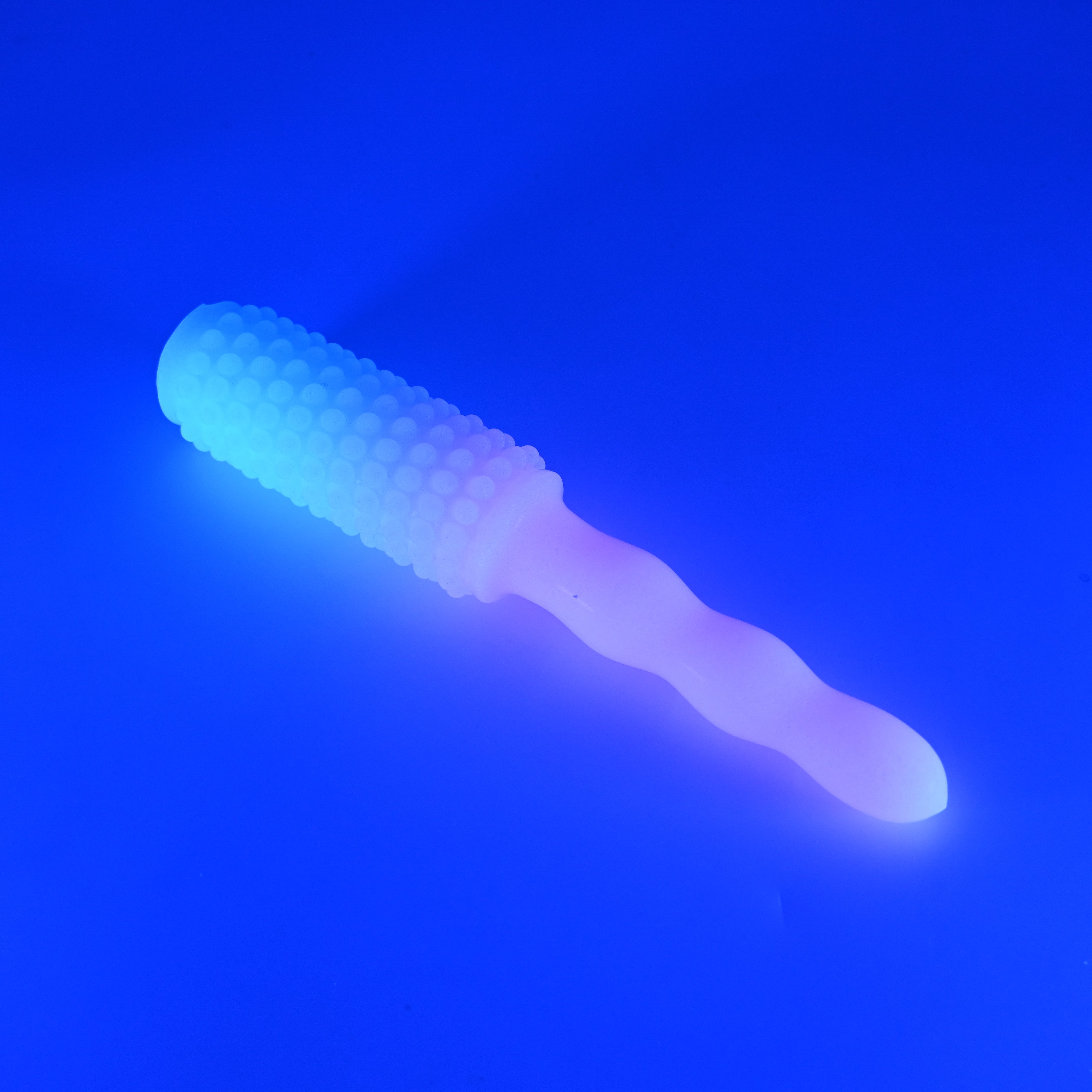 BCMJN22 Round Brush Contoured Handle 0050 UV GITD