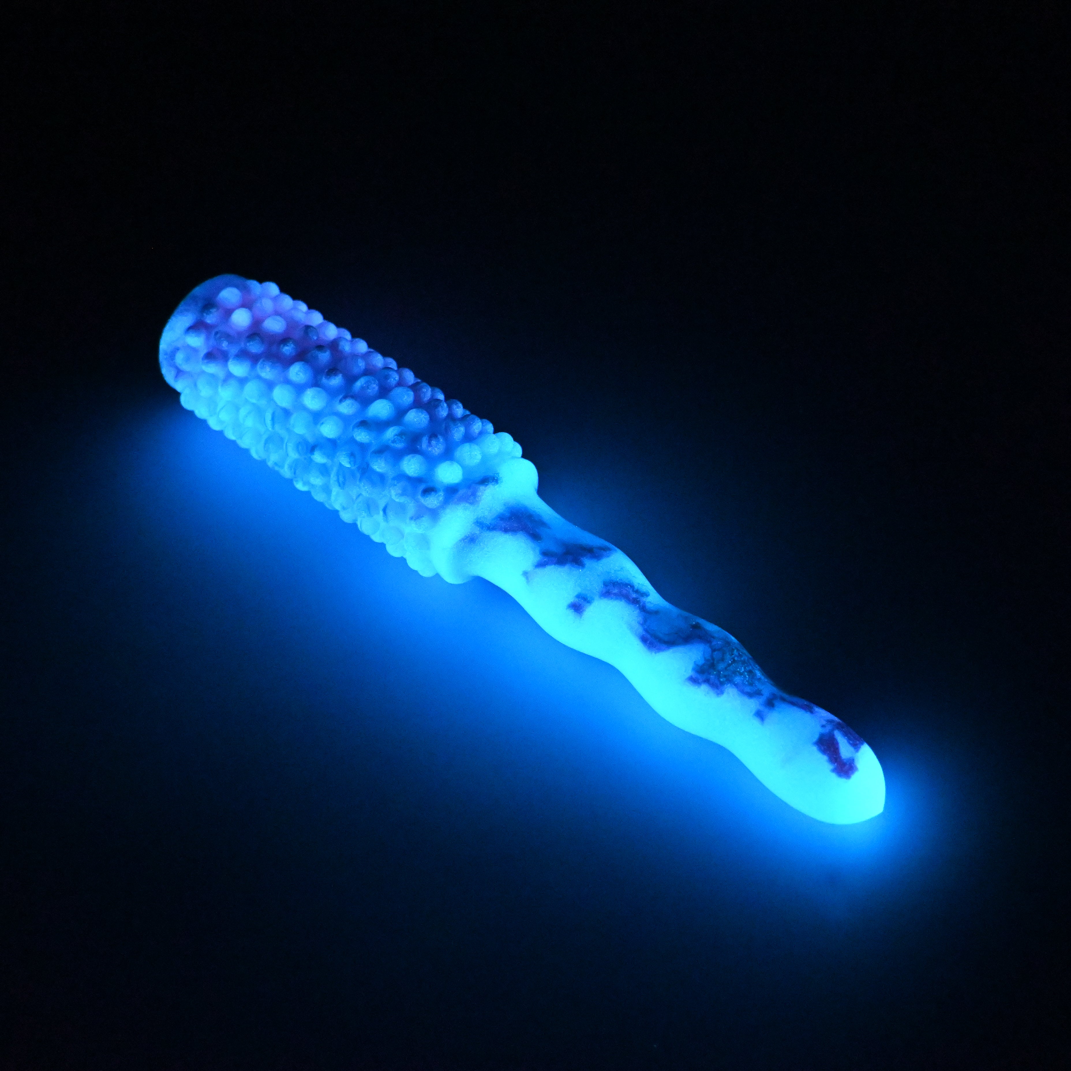 BCMJN26 Round Brush Contoured Handle 0050 UV GITD