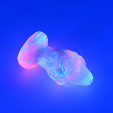Load image into Gallery viewer, F3THK61 Dragonfruit Plug Medium NC 0031 UV CS
