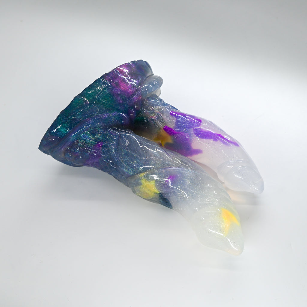23TKN34 Vasuki Medium NC 0031 UV GITD CS