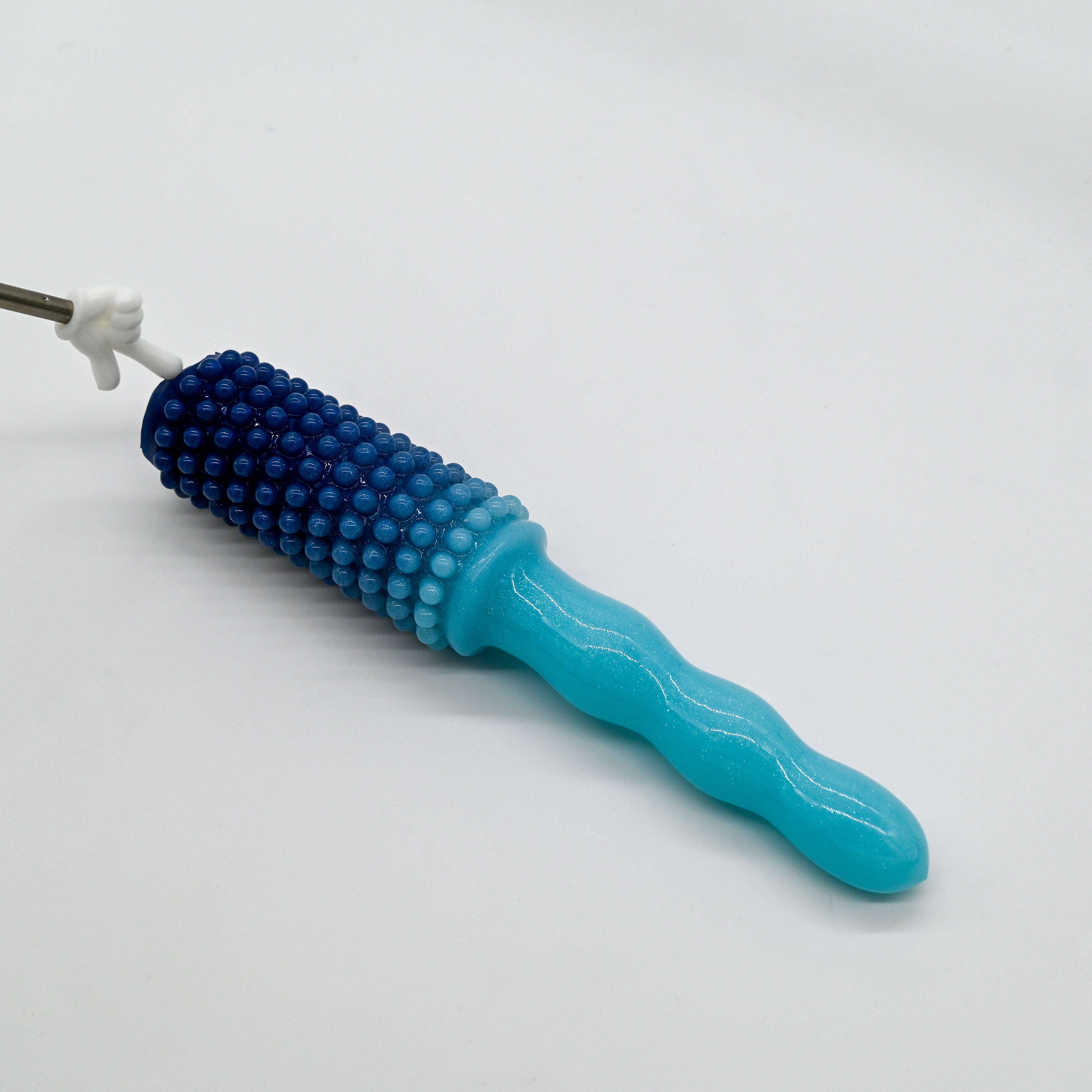 BCMJN32 Round Brush Contoured Handle 0050 UV GITD *FLOP*