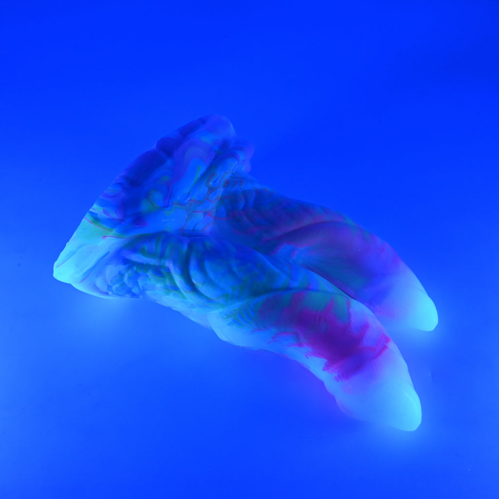 24SKN38 Vasuki Large 0030 UV