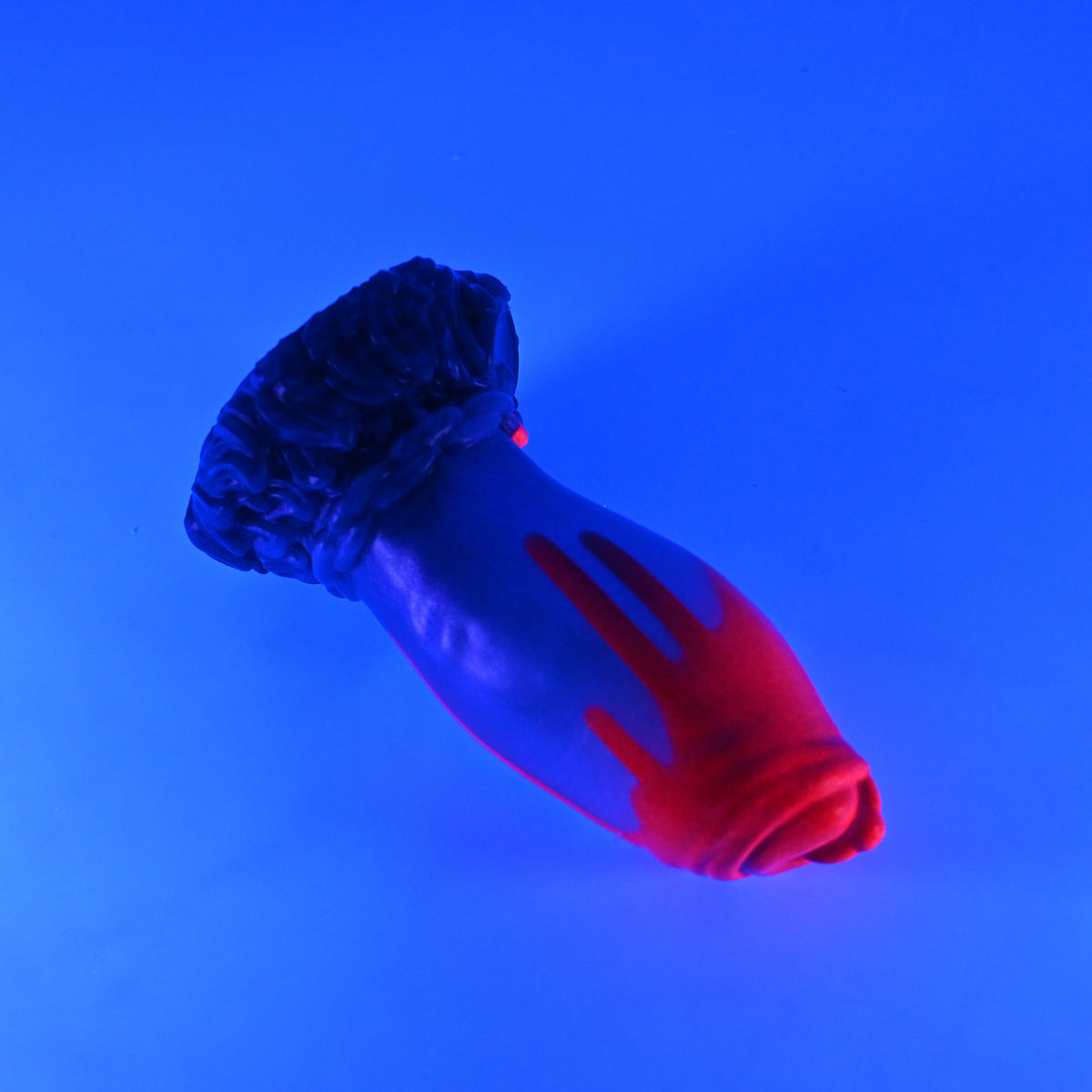 82SKN75 Hue Small 0030 UV GITD CS