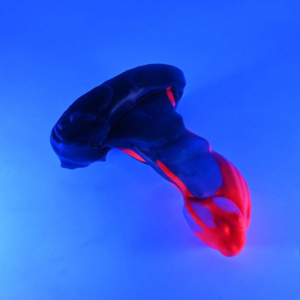 03SKP53 Oberon Medium 0030 UV GITD CS