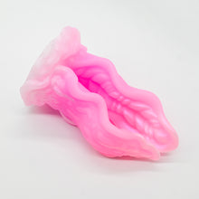 Load image into Gallery viewer, A4SHK37 Alara Large 0030 UV GITD
