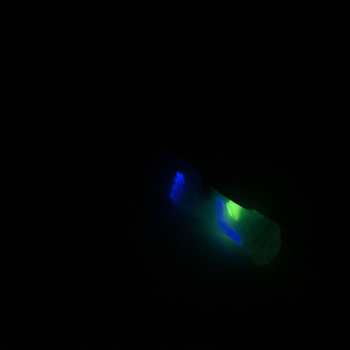 U2TKP92 Cirrus Small NC 0031 UV GITD CS