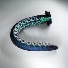 Load image into Gallery viewer, E4SHK56 Illex Large 0030 CS
