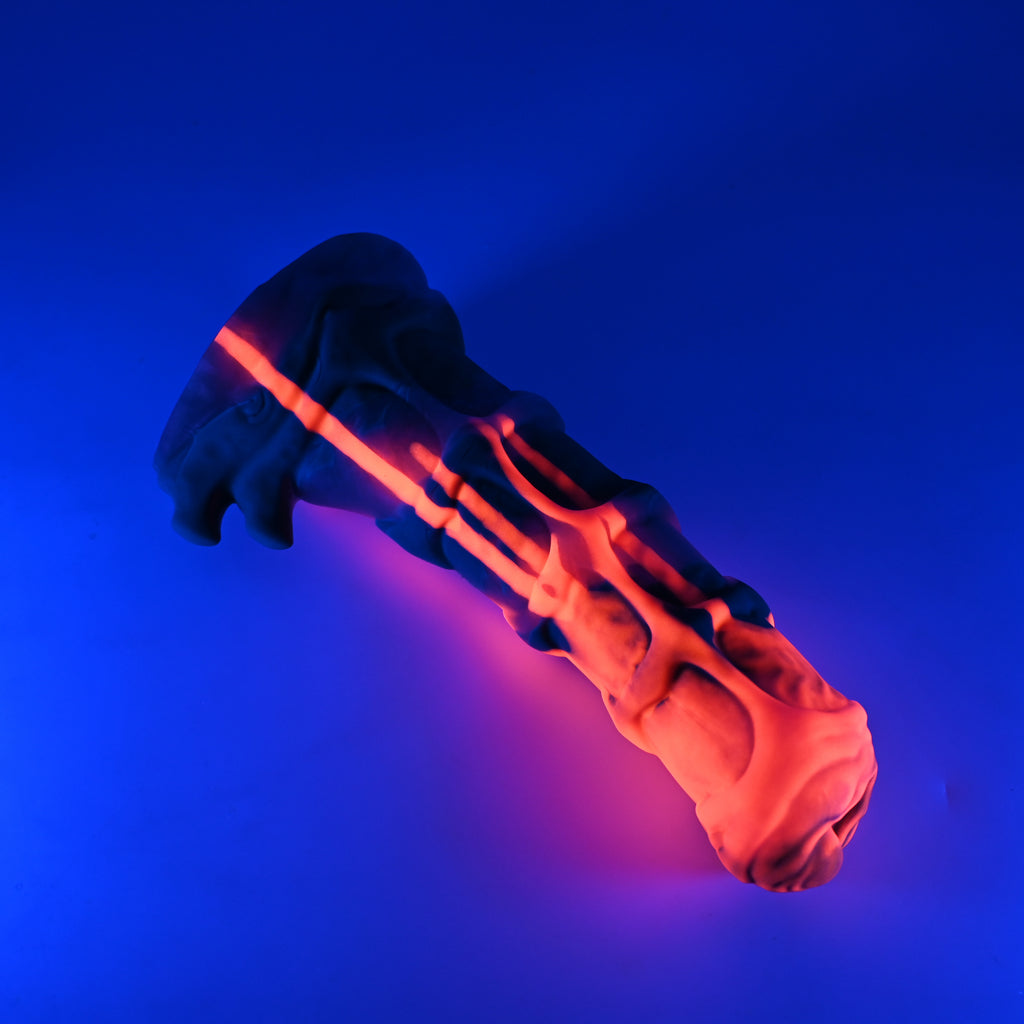 43MKN51 Helhestr Medium 0050 UV GITD CS