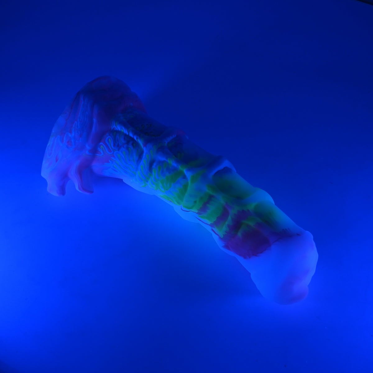 44SKN57 Helhestr Large 0030 UV