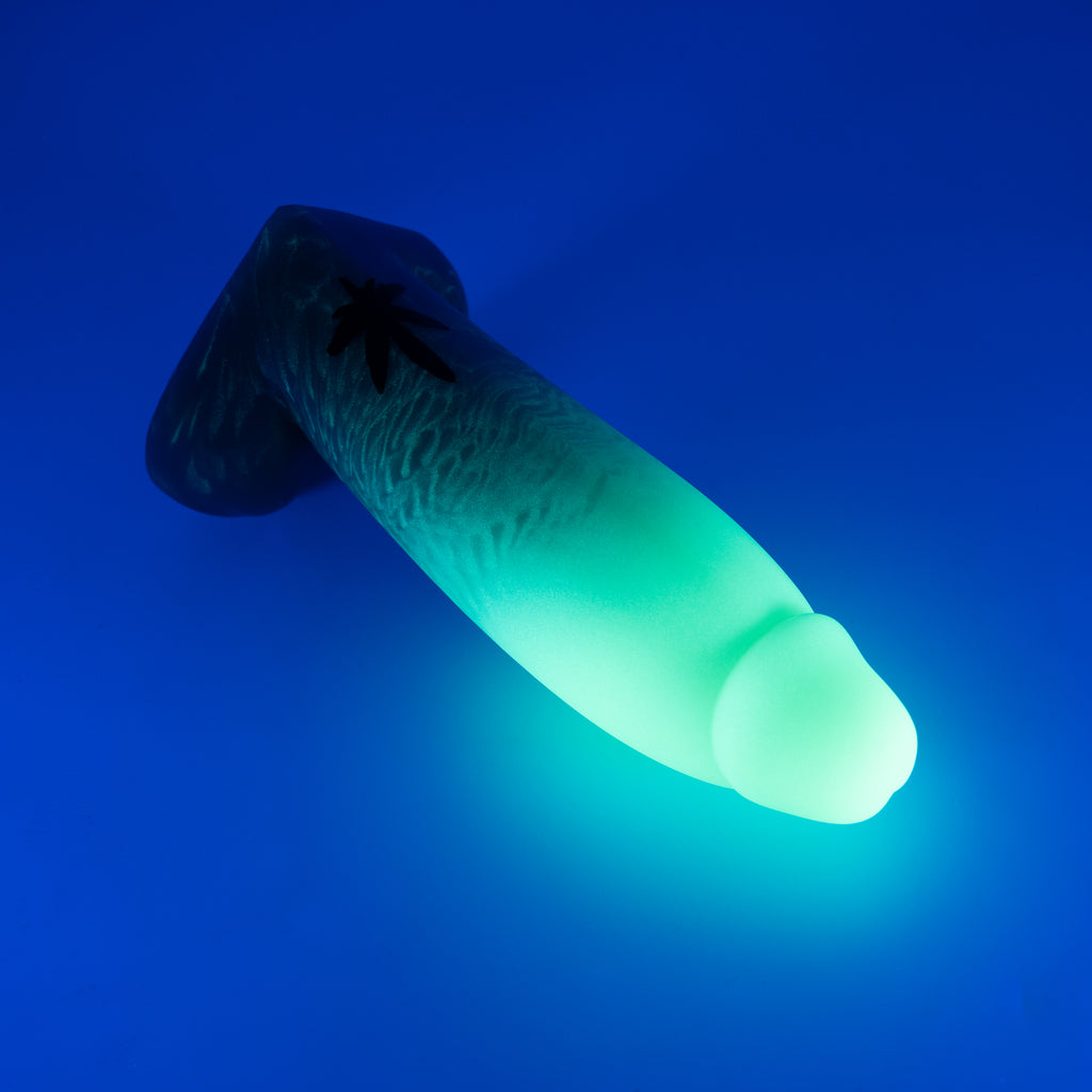 W3MJQ70 Tellus Medium 0050 UV GITD GOBLIN HOLE