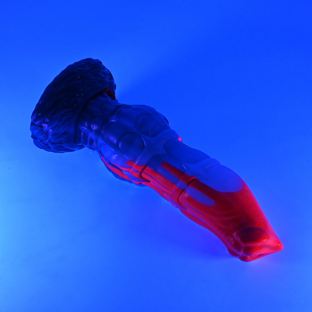 H3SKP29 Hellion Medium 0030 UV GITD CS
