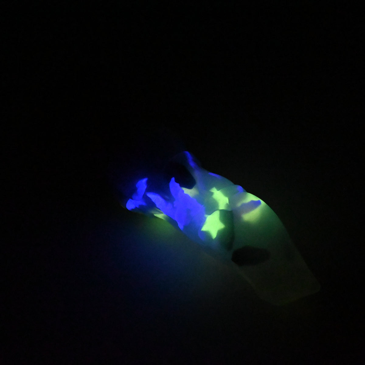 H3TKP31 Hellion Medium NC 0031 UV GITD CS