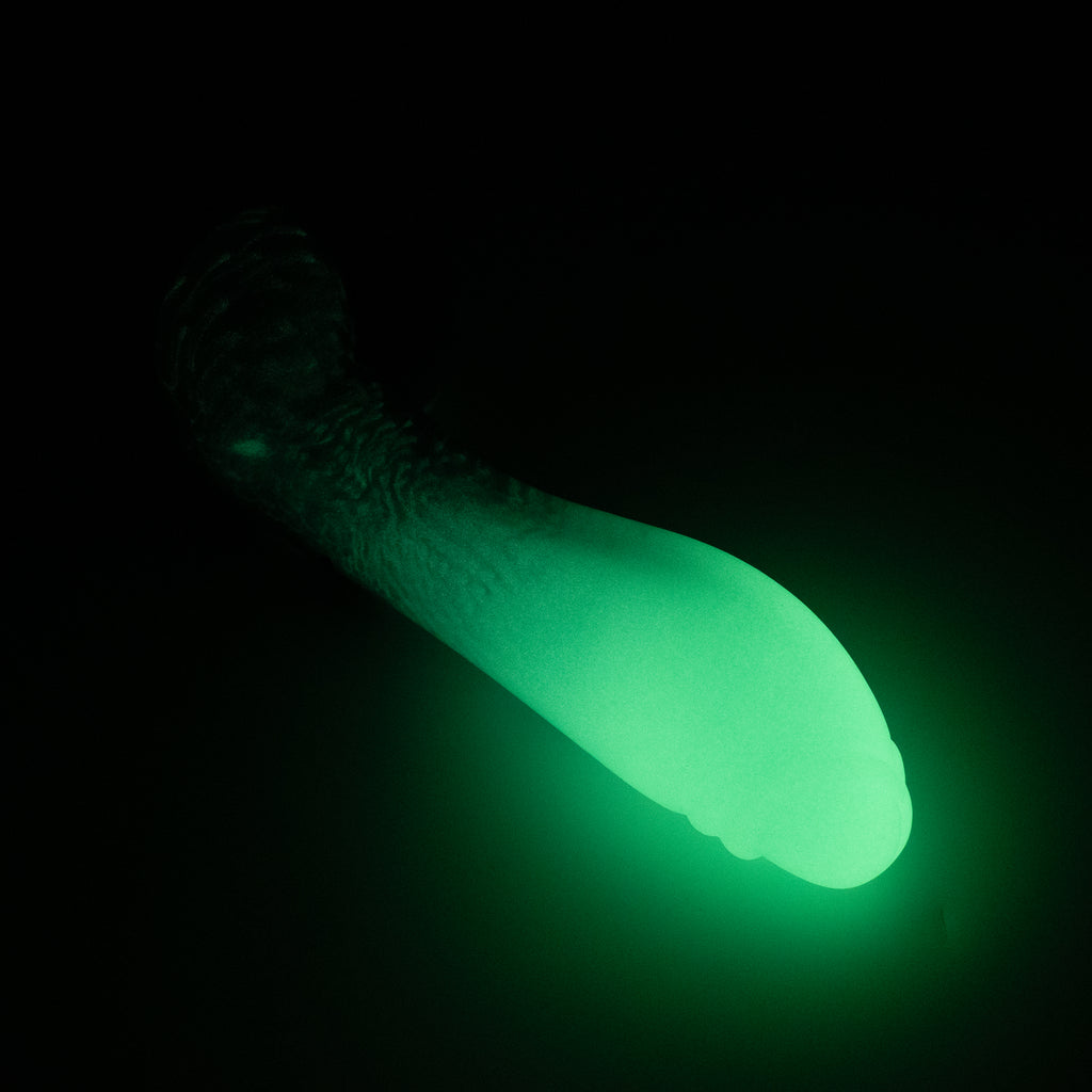 Q3MJQ26 Aquus Medium 0050 UV GITD GOBLIN HOLE