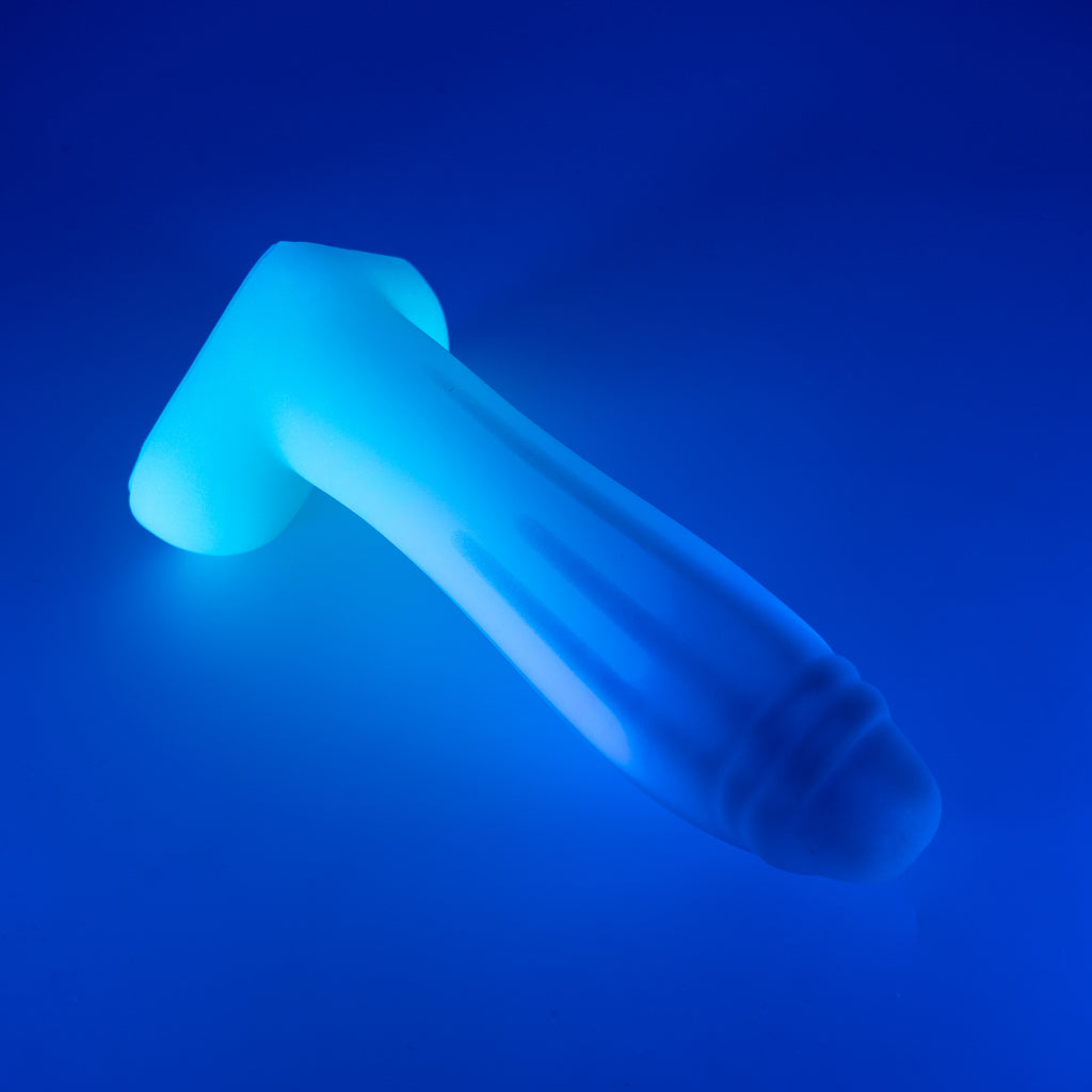 Q3SJQ28 Aquus Medium 0030 UV GITD CS