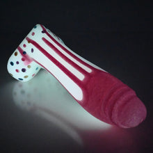 Load image into Gallery viewer, Q3SFK52 Aquus Medium 0030 UV GITD
