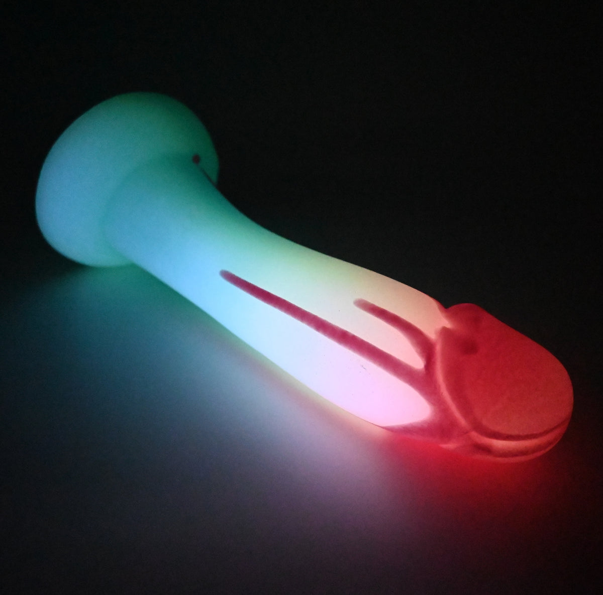 Z4SGM36 Caelus Large 0030 UV GITD
