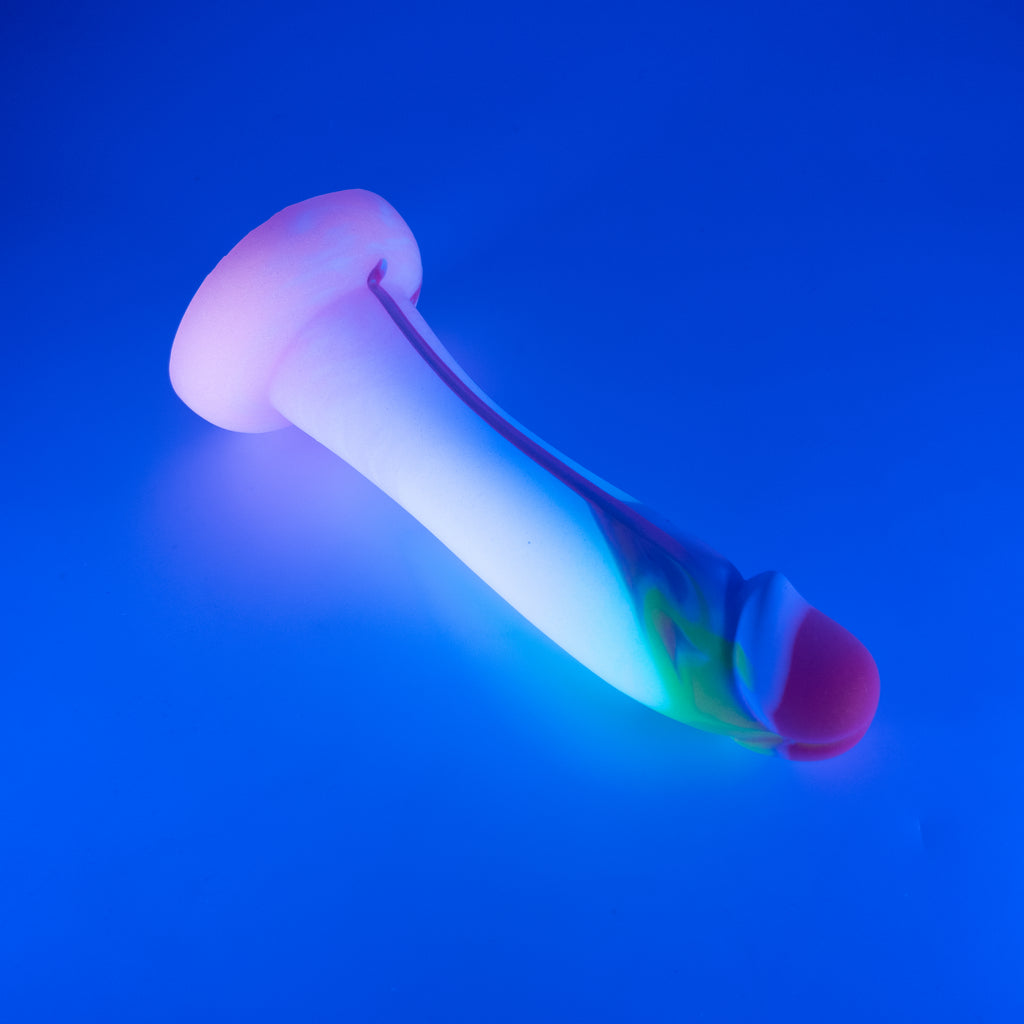 Z3SJQ88 Caelus Medium 0030 UV GITD
