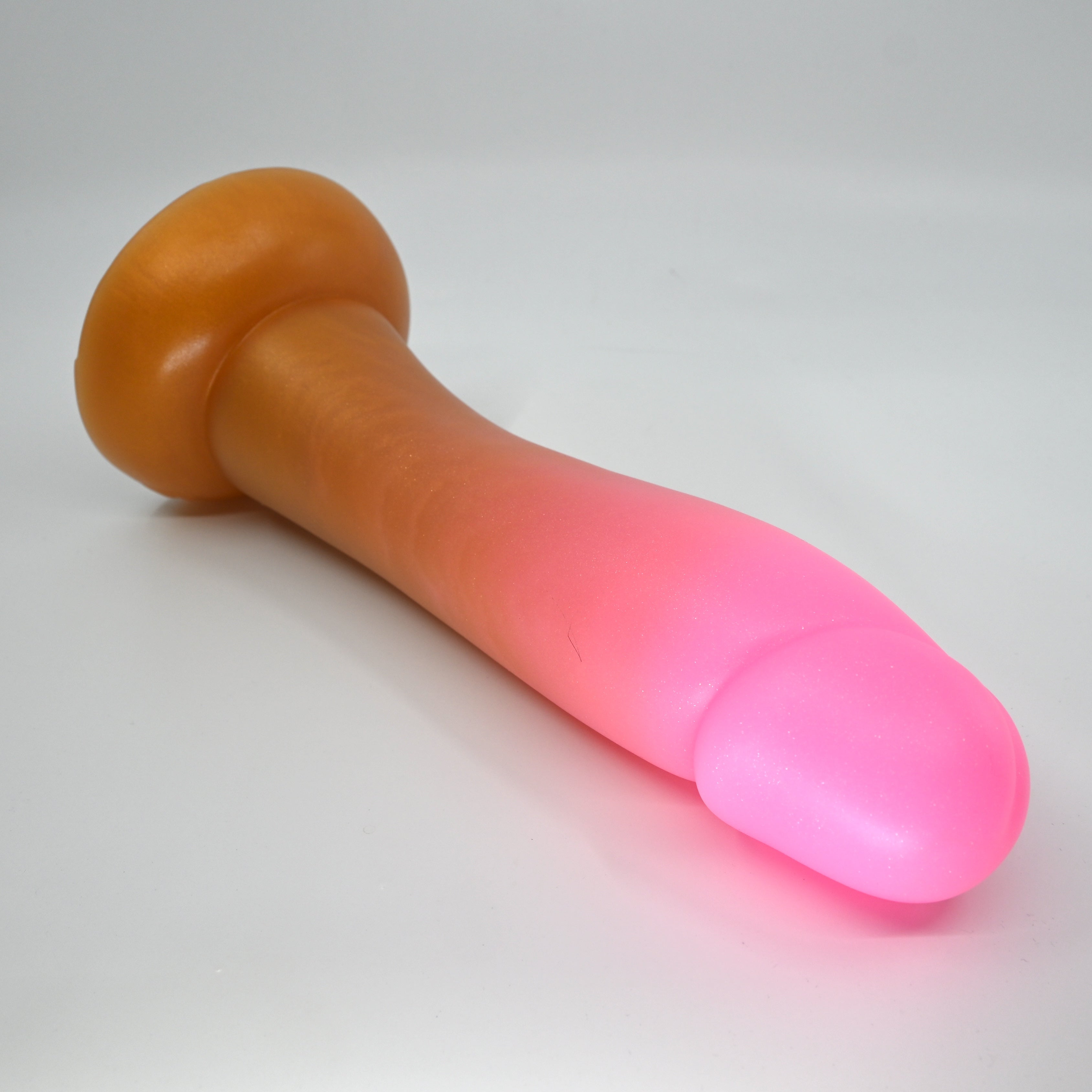 Z4SGM37 Caelus Large 0030 UV GITD