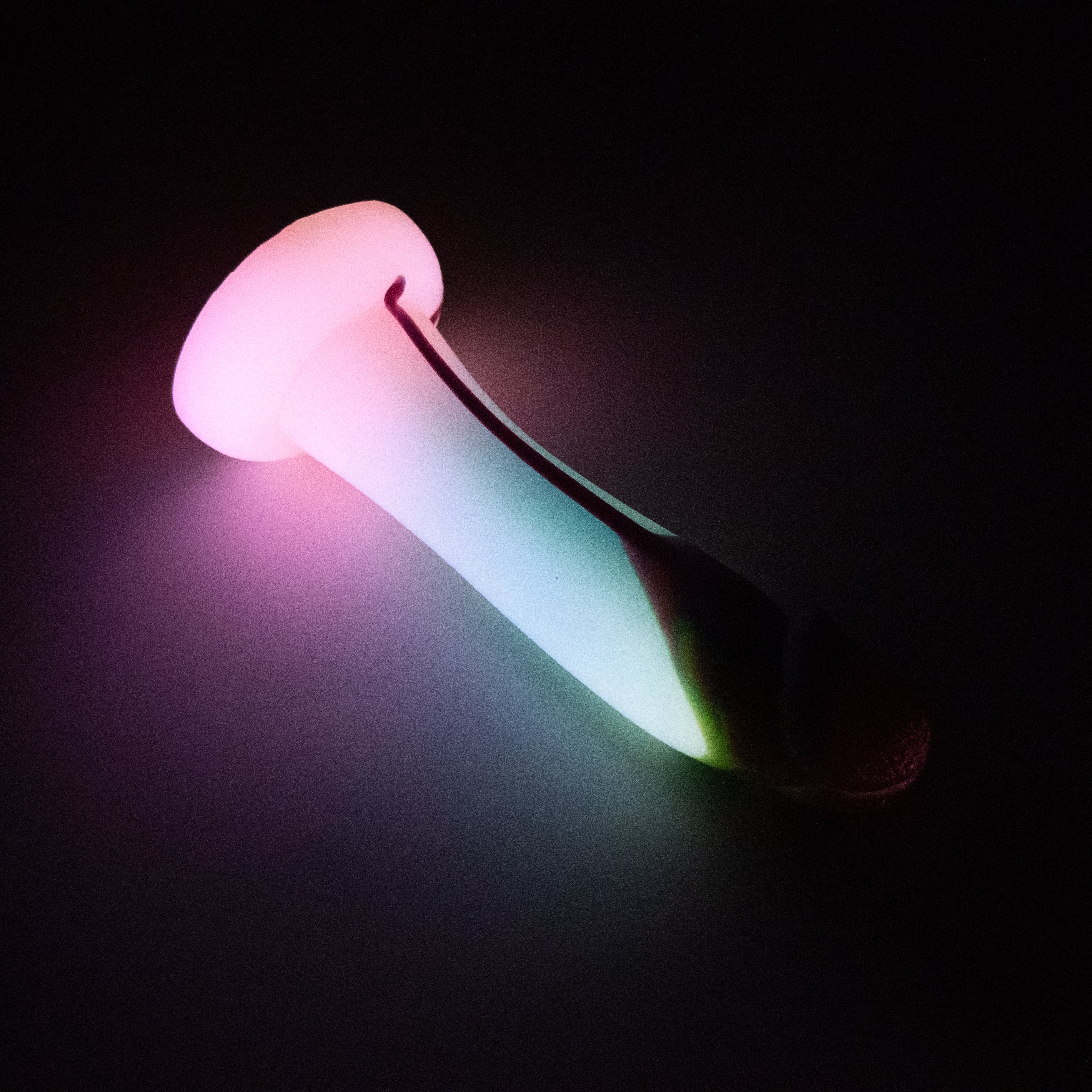 Z3SJQ88 Caelus Medium 0030 UV GITD