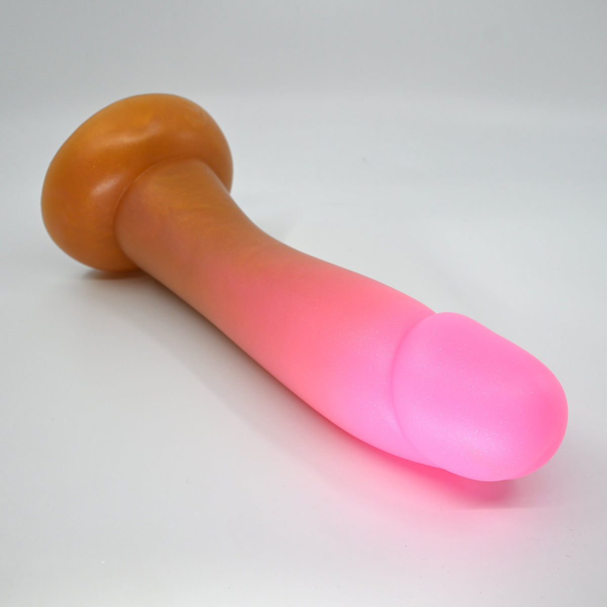 Z4SGM37 Caelus Large 0030 UV GITD