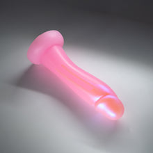 Load image into Gallery viewer, Z3XJQ92 Caelus Medium 0020 UV GITD CS
