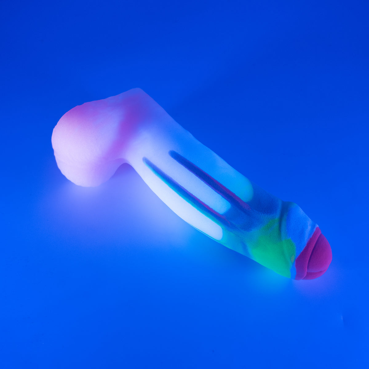 R3SJQ36 Orion Medium 0030 UV GITD