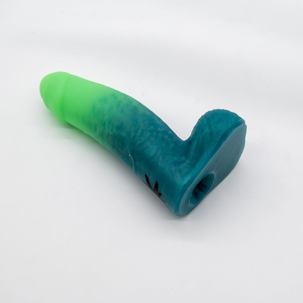 R3MJQ37 Orion Medium 0050 UV GITD GOBLIN HOLE