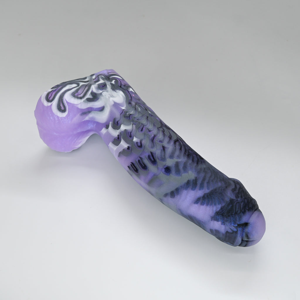 R3MKR77 Orion Medium 0050 UV GITD CS