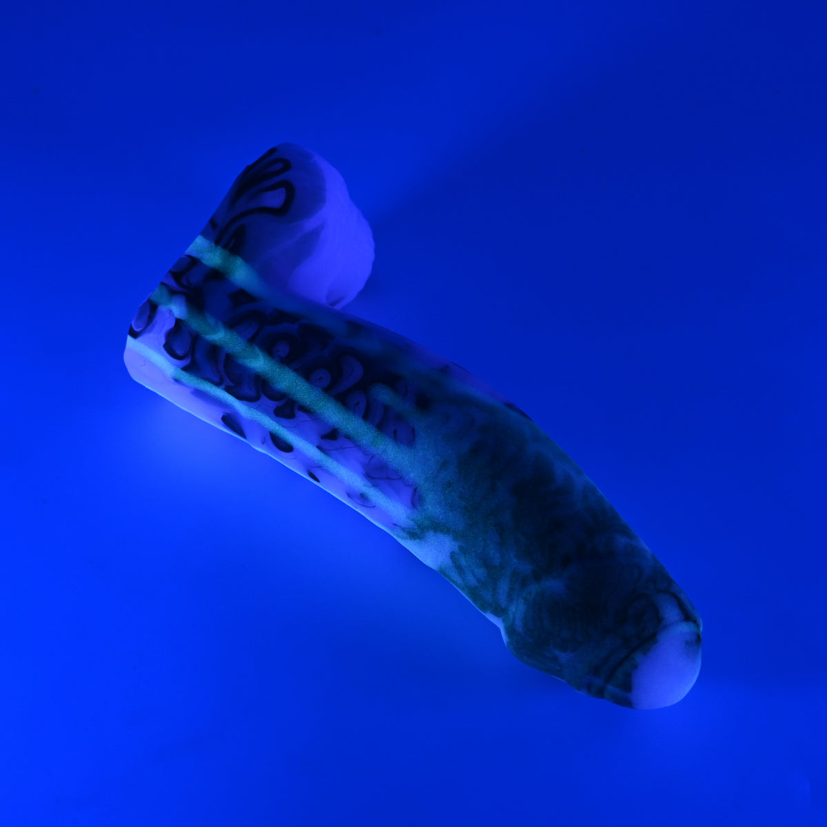 R3MKR77 Orion Medium 0050 UV GITD CS