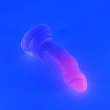 Load image into Gallery viewer, 32MHL90 Celia Small 0050 UV GITD
