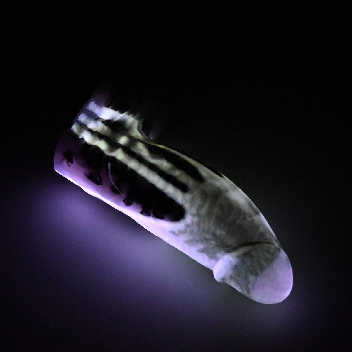 92MKQ93 Kronos Small 0050 UV GITD CS