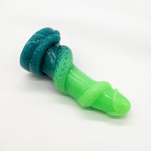 Load image into Gallery viewer, 33MJP19 Celia Medium 0050 UV GITD
